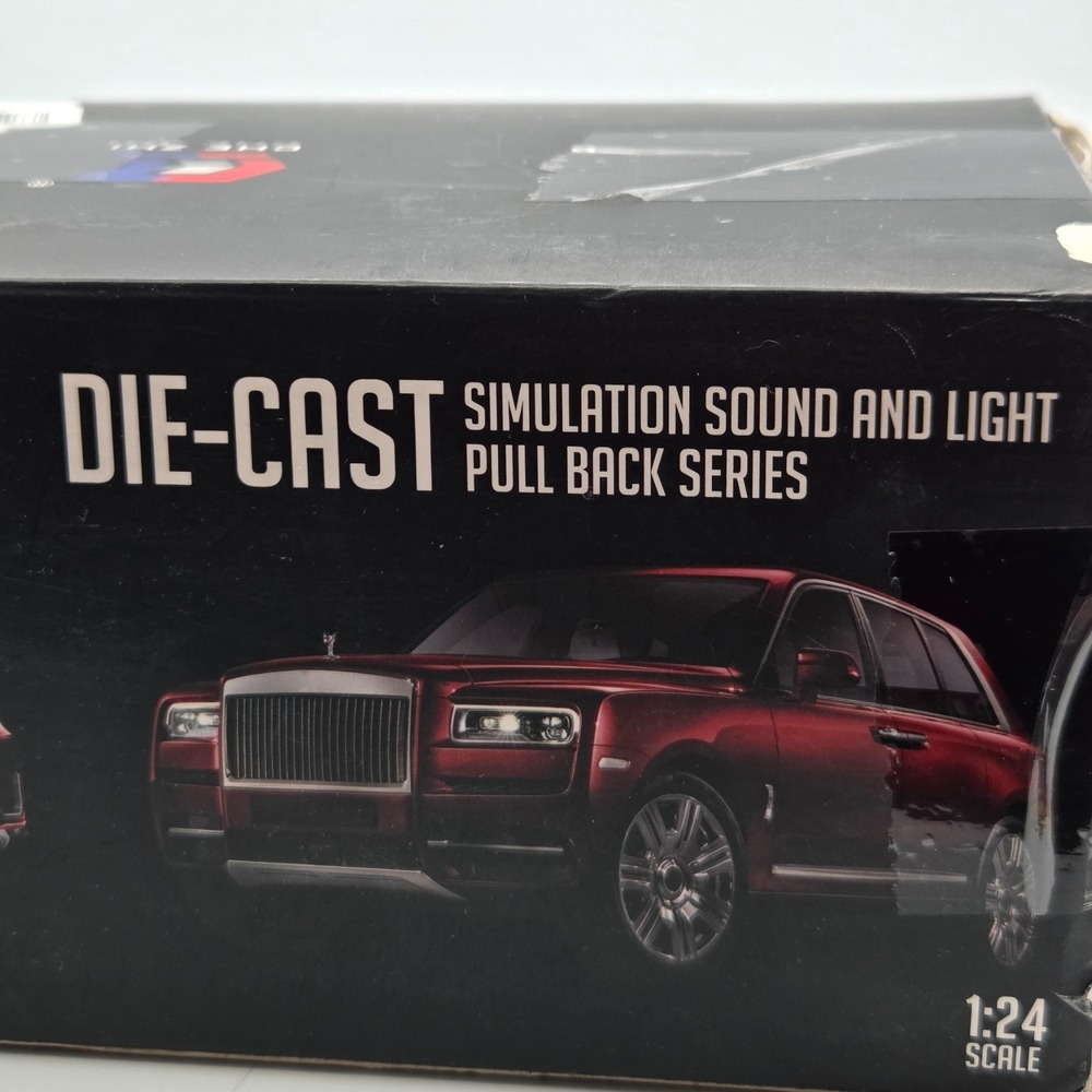 Che‎ Zhi Die Cast ROLLS ROYCE CULLINAN 1:24 scale in Box